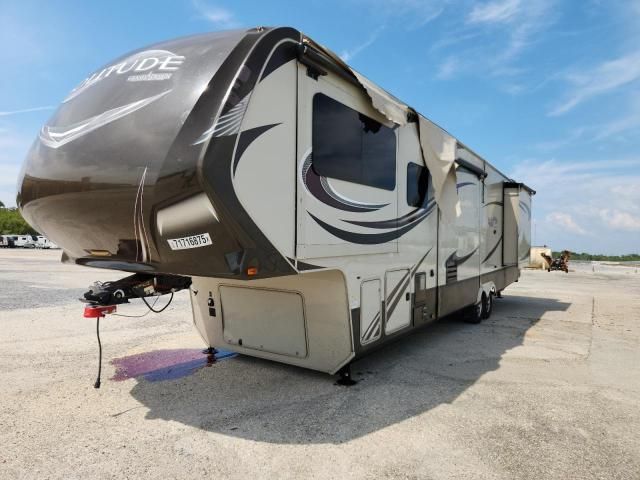 2015 Grand Desi Solitude