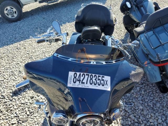 2010 Harley-Davidson FLHTCUSE5