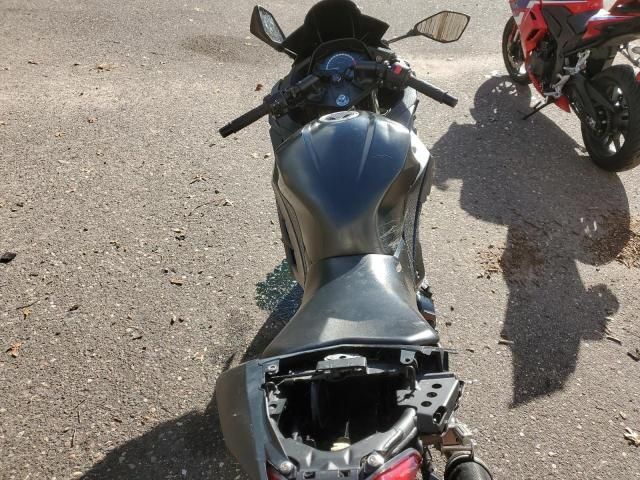 2016 Kawasaki EX300 A