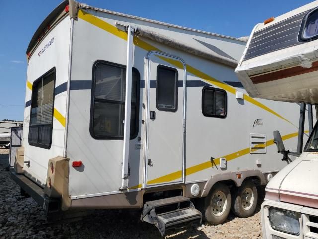 2005 Fleetwood Pegasus 275RLS