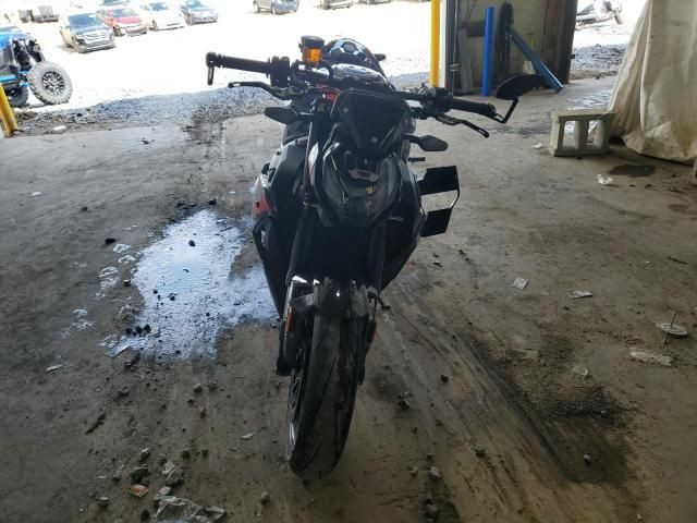 2024 BMW M 1000 R