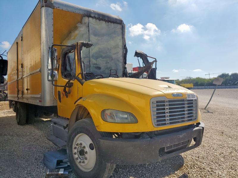 2013 Freightliner EM2 106 Me-box Truck