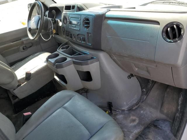 2012 Ford Econoline E350 Super Duty Van