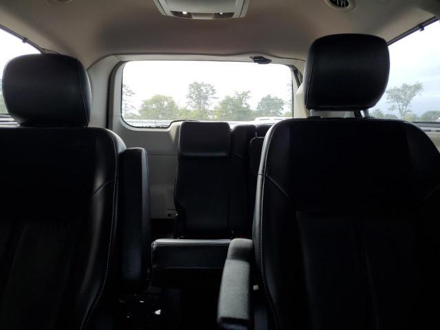 2011 Chrysler Town & Country Limited