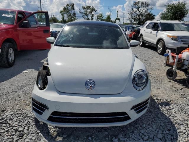2018 Volkswagen Beetle SE