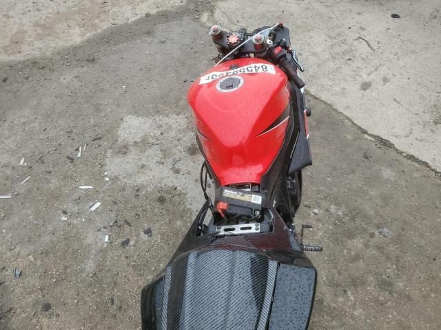 2006 Suzuki GSX-R1000