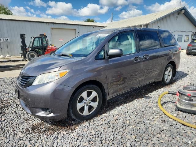 2012 Toyota Sienna