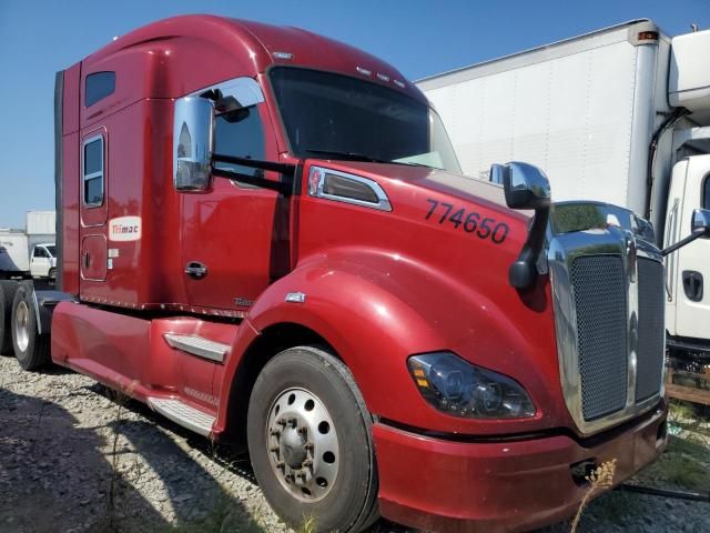 2017 Kenworth T680 Semi Truck