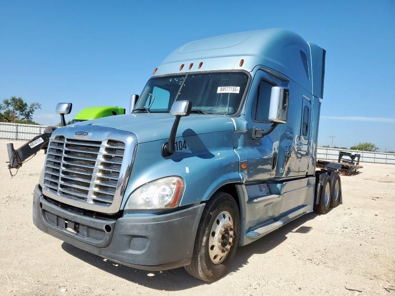 2017 Freightliner Cascadia 125 Semi Truck