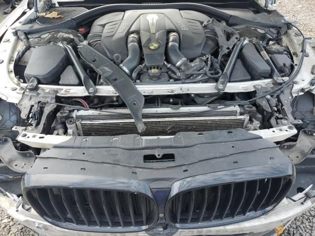 2016 BMW 750 XI
