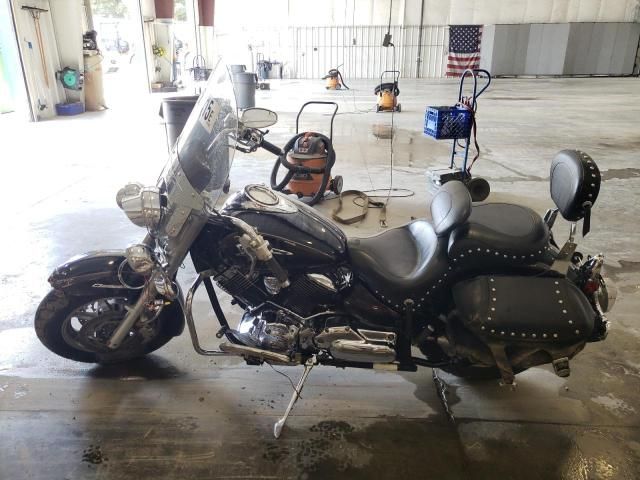 2004 Yamaha XVS1100 A