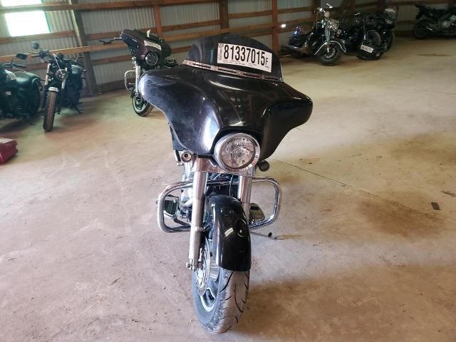 2006 Harley-Davidson Flhxi