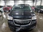 2015 Chrysler Town & Country Touring L