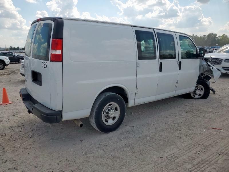 2020 Chevrolet Express G2500