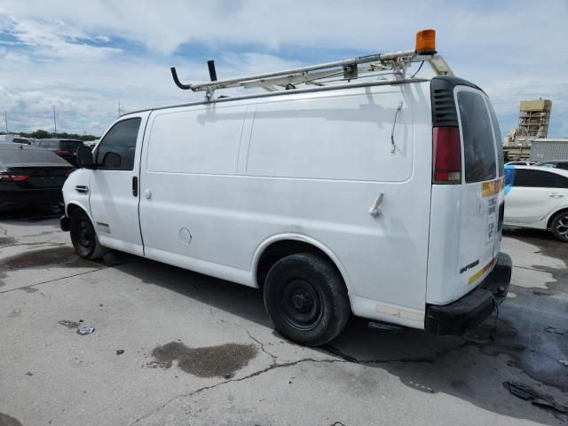 2000 Chevrolet Express G2500