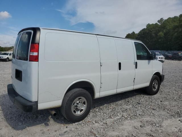 2021 Chevrolet Express G2500