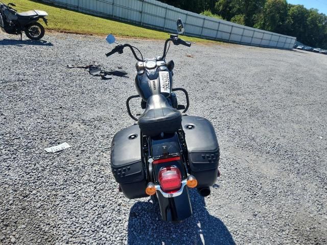 2018 Harley-Davidson Flhcs Heritage Classic 114
