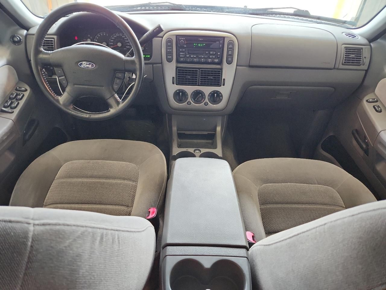 2005 Ford Explorer xlt