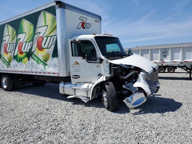 2023 Kenworth Construction T280