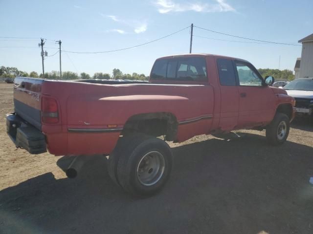 1999 Dodge RAM 2500