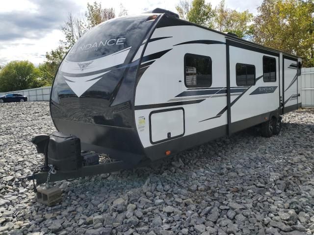 2023 Heartland Rv Sundance 3-RVS Camper