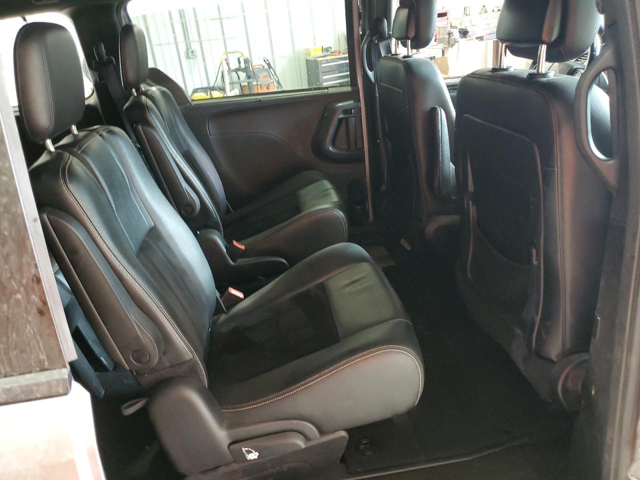 2016 Dodge Grand Caravan sxt