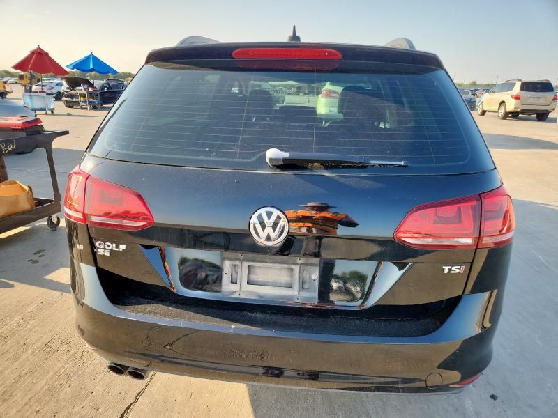 2016 Volkswagen Golf Sportwagen S
