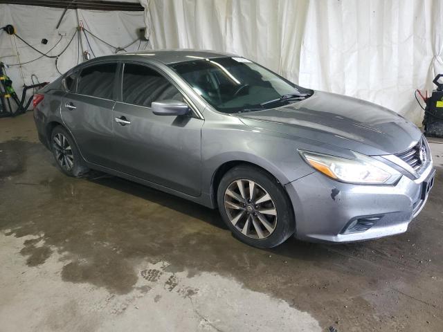 2016 Niss Altima