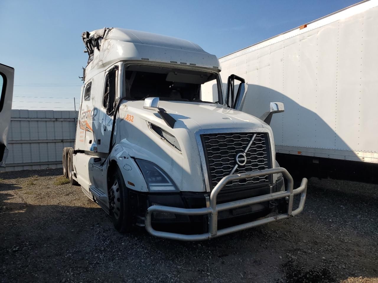 2024 Volvo VN VNL