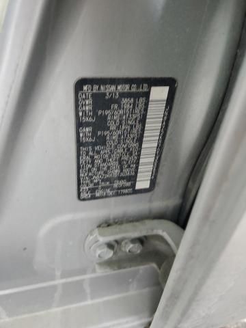 2013 Nissan Cube S