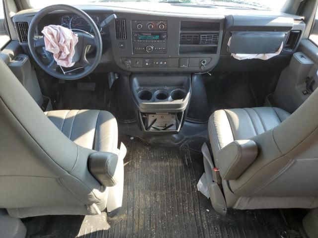2018 Chevrolet Express G2500