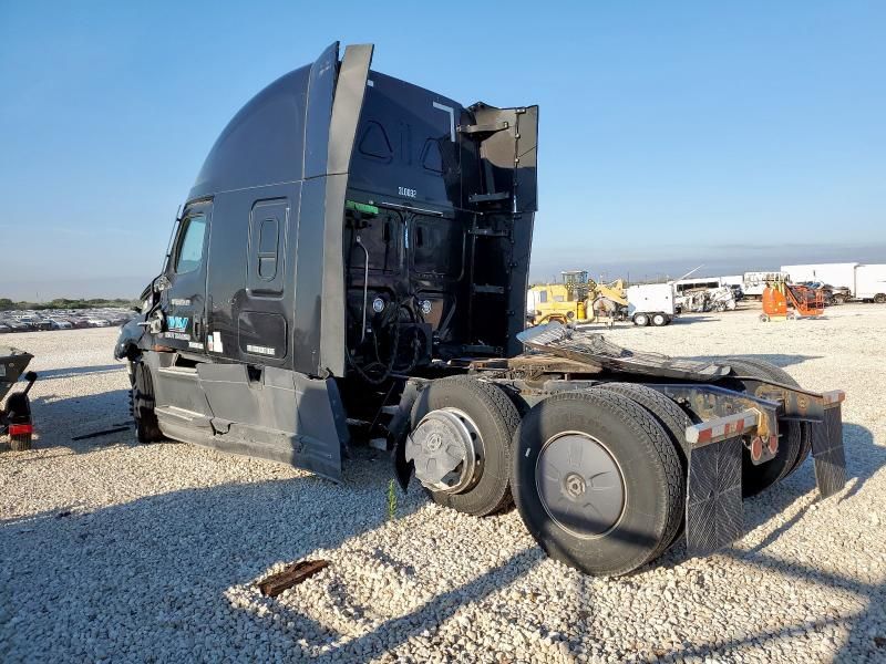 2021 Freightliner Cascadia 126 Semi Truck