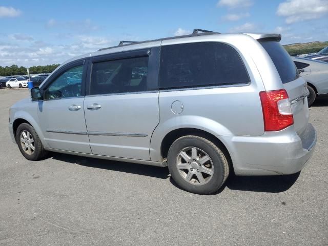 2012 Chrysler Town & Country Touring