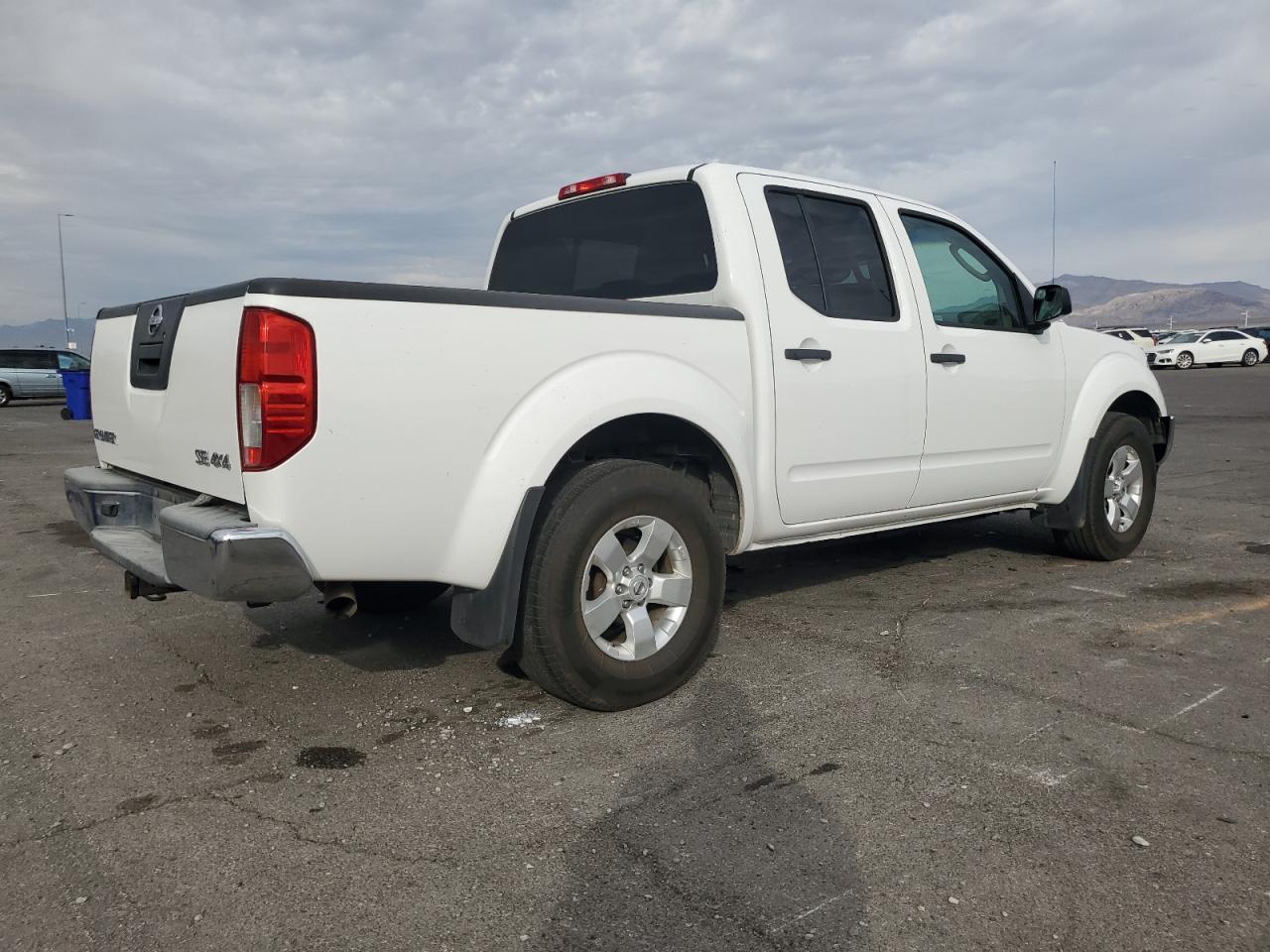 2009 Nissan Frontier Crew cab se