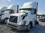2017 Volvo VNL Semi Truck