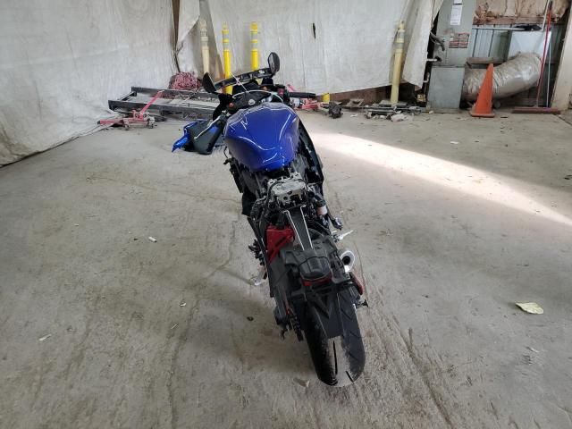 2024 Yamaha YZFR7