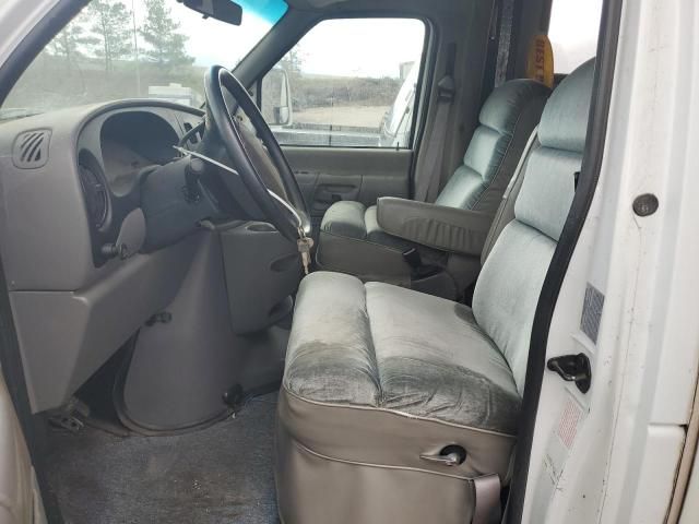1997 Ford Econoline E350 Cutaway Van