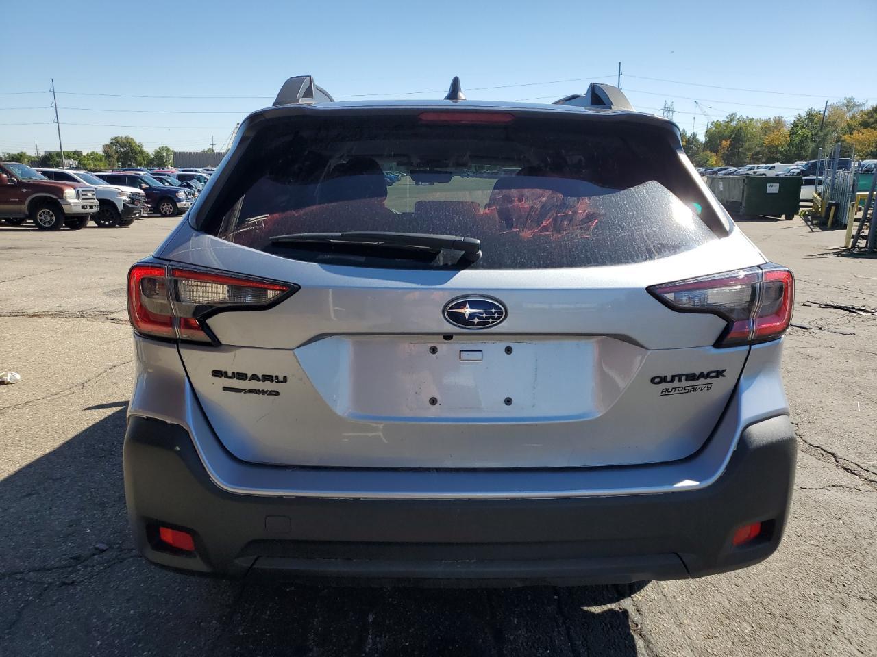 2024 Subaru Outback Premium