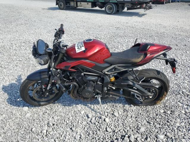 2024 Triumph 2024 Triumph Street Triple