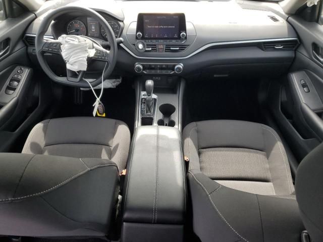 2025 Nissan Altima s