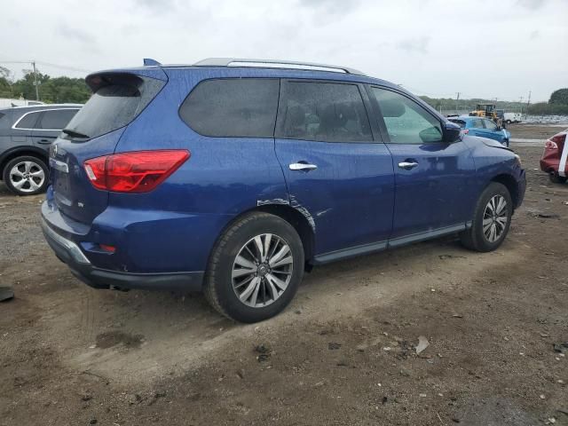 2020 Nissan Pathfinder sv