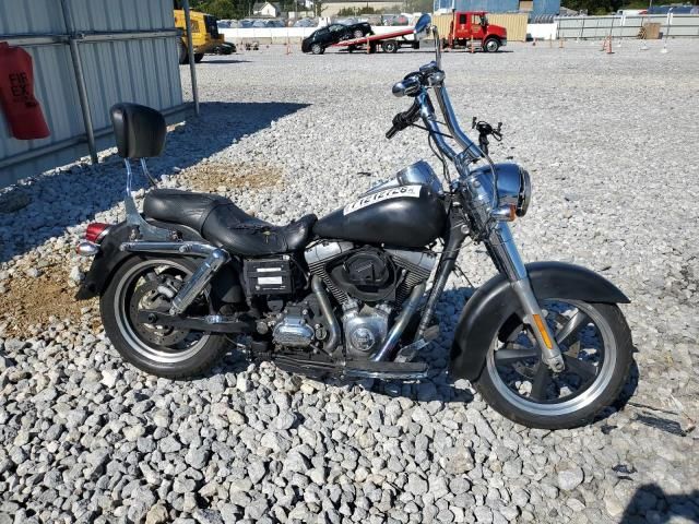 2013 Harley-Davidson FLD Switchback