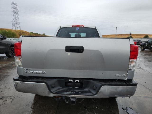 2011 Toyota Tundra Double cab SR5
