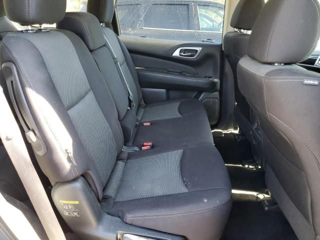 2020 Nissan Pathfinder SV