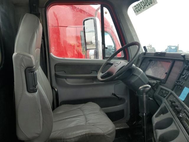 2009 Freightliner Columbia Semi Truck