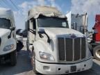 2022 Peterbilt 579 Semi Truck
