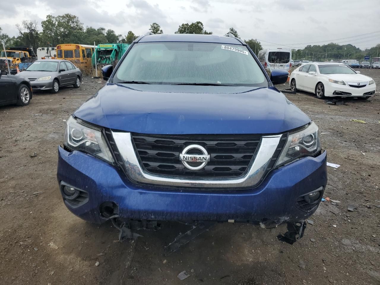 2020 Nissan Pathfinder sv