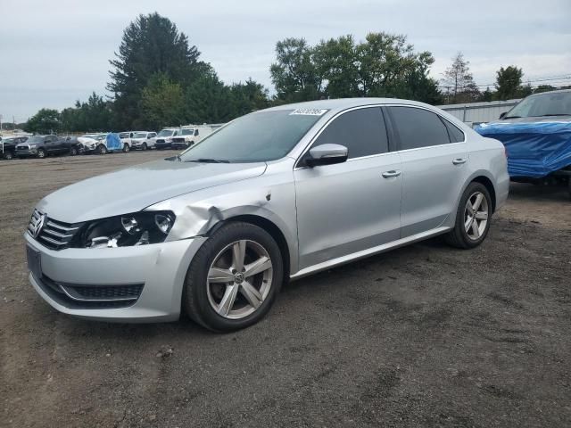 2013 Volkswagen Passat SE