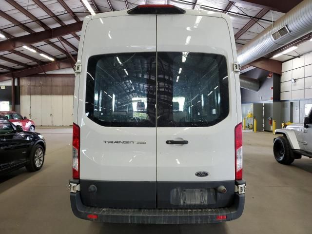2018 Ford Transit T-250