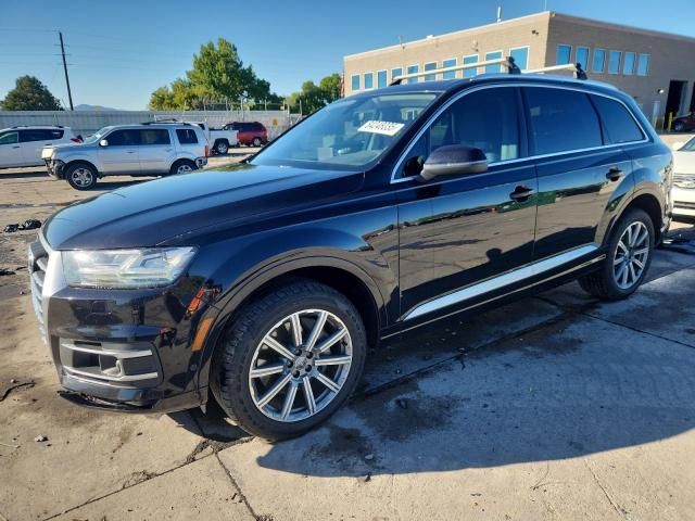 2019 Audi Q7 Premium Plus